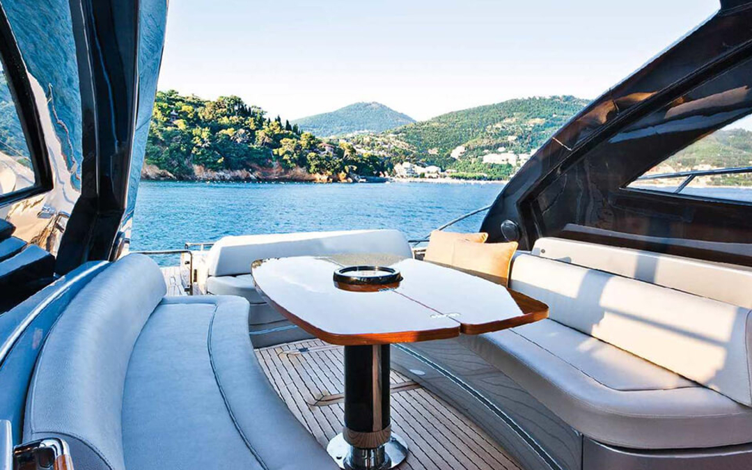 63' Riva Vertigo