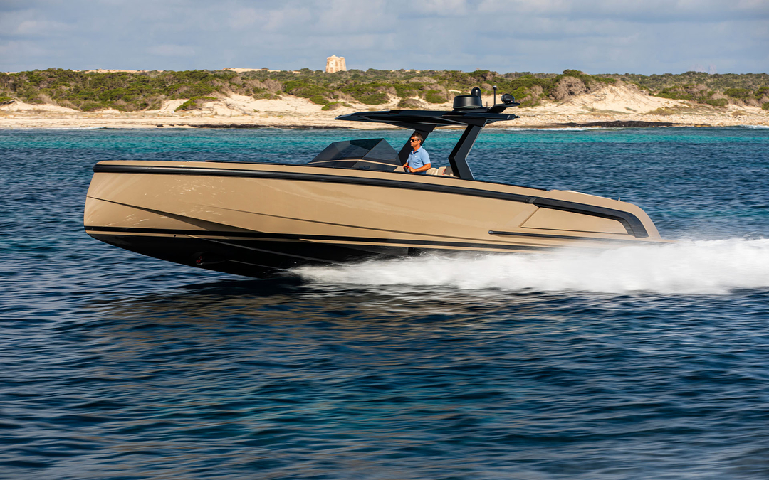 40' Vanquish