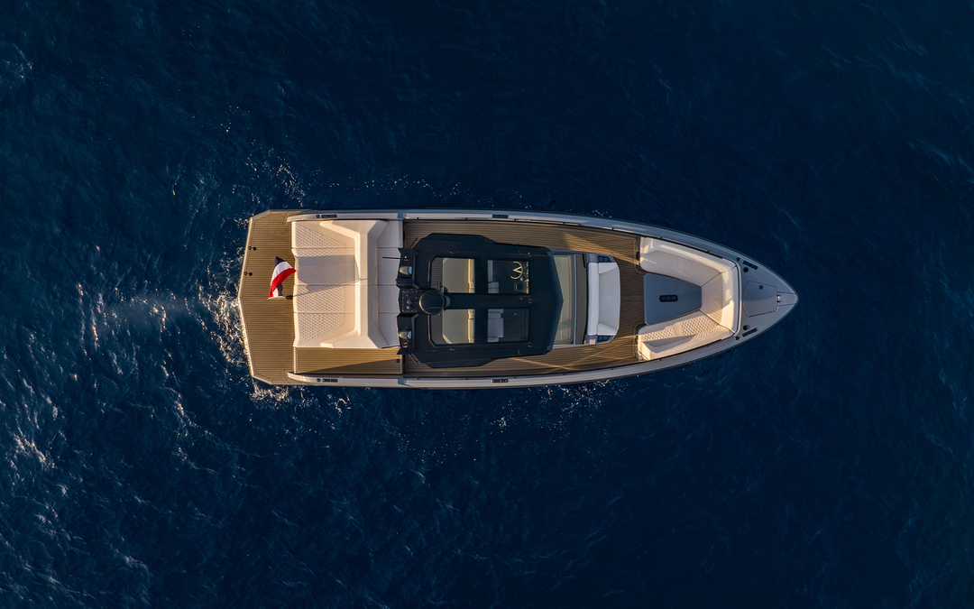 40' Vanquish