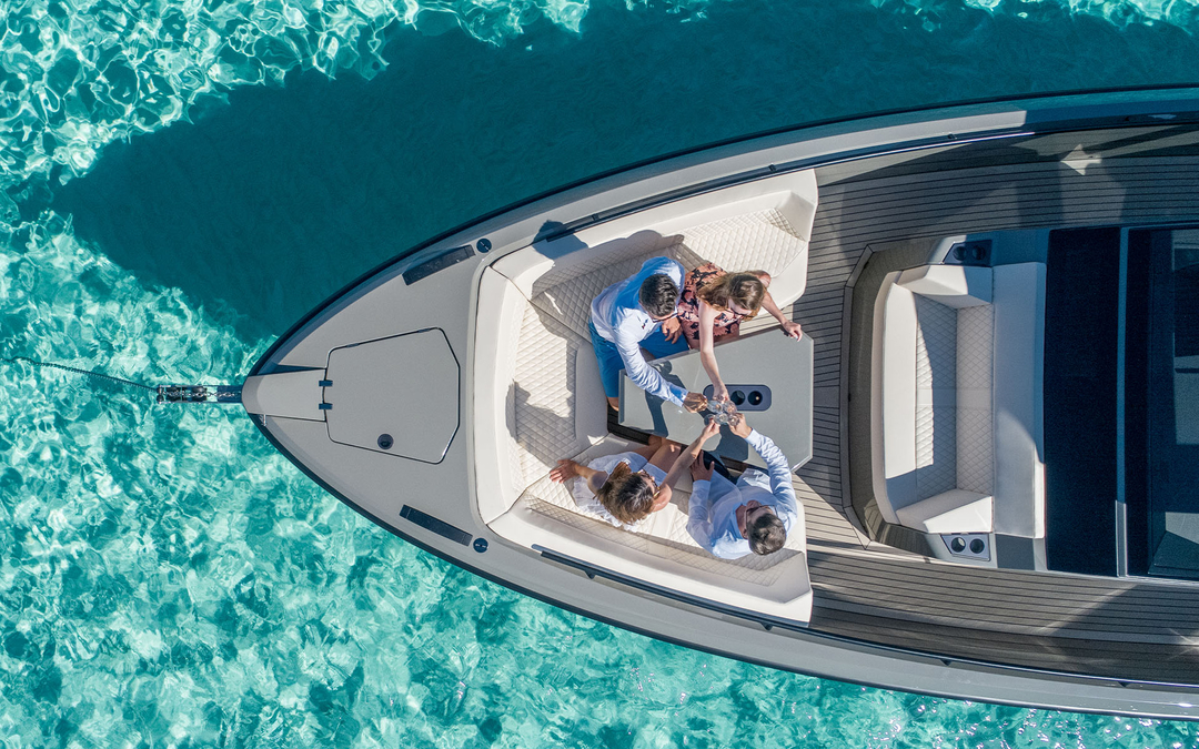 40' Vanquish