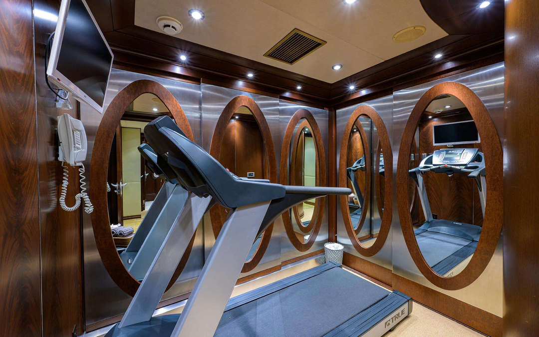 136' Intermarine Savannah