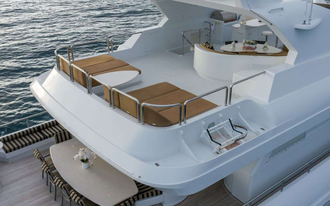 136' Intermarine Savannah