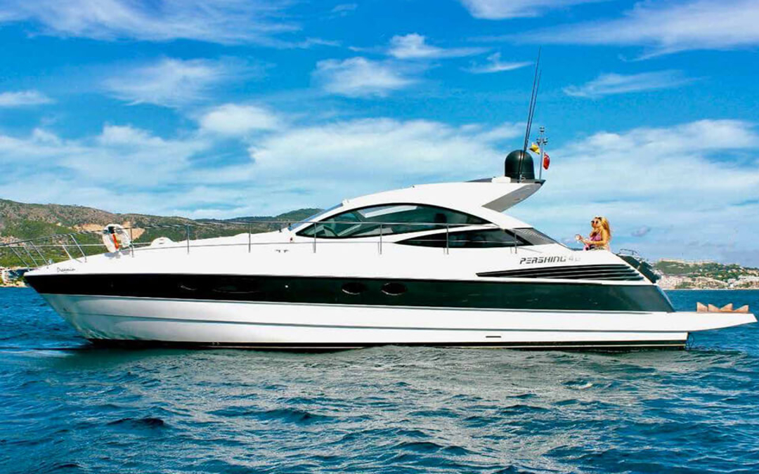 46' Pershing