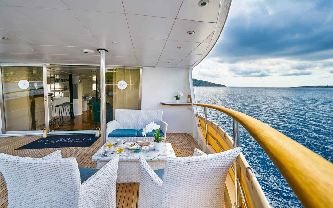 130' Botique Yacht