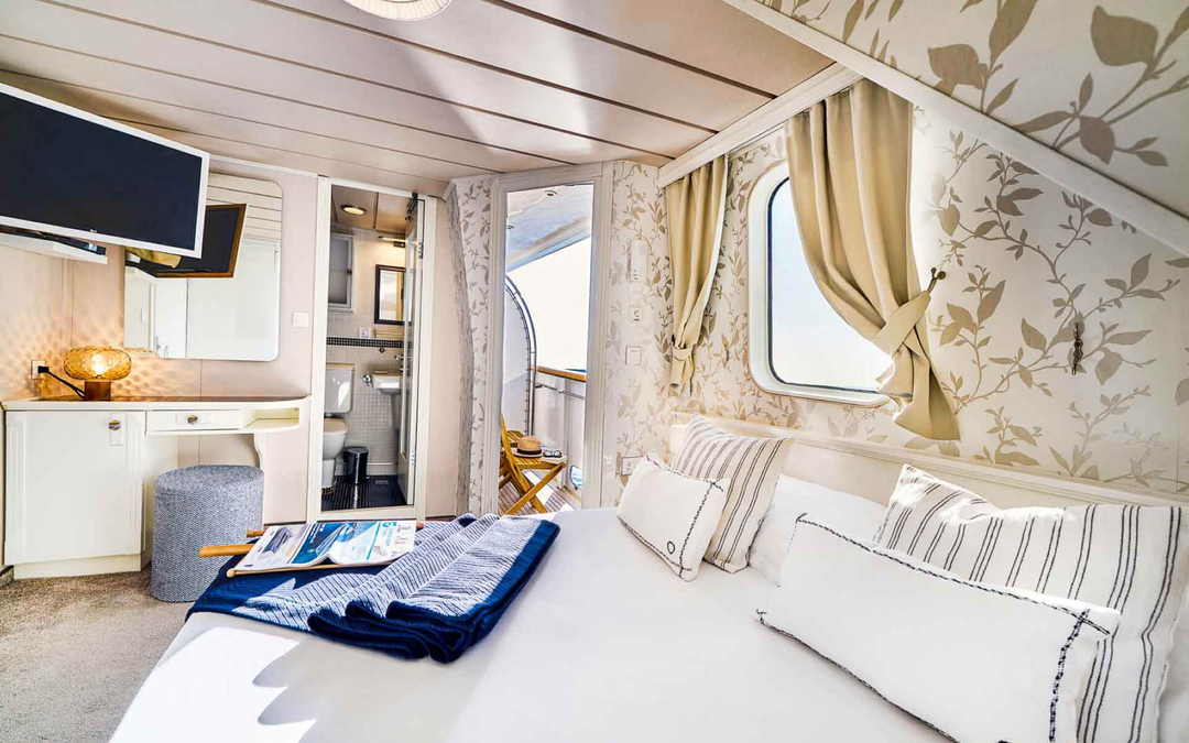 130' Botique Yacht
