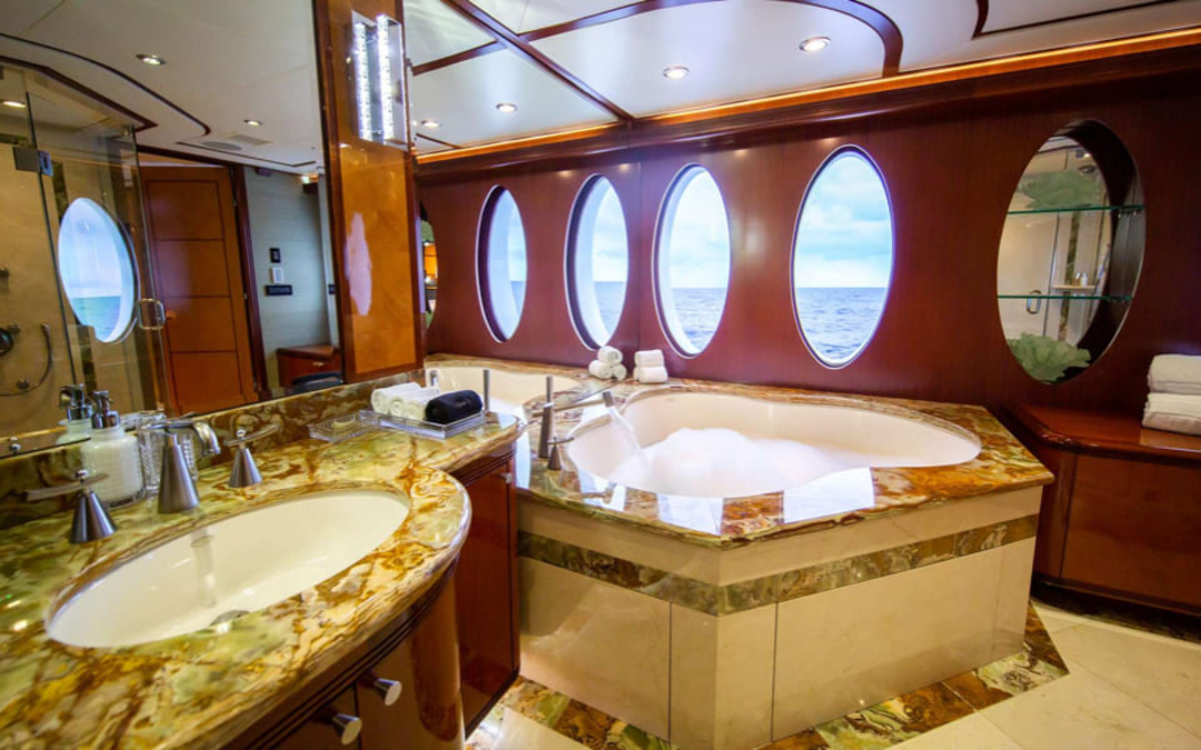 141' Ares Marine