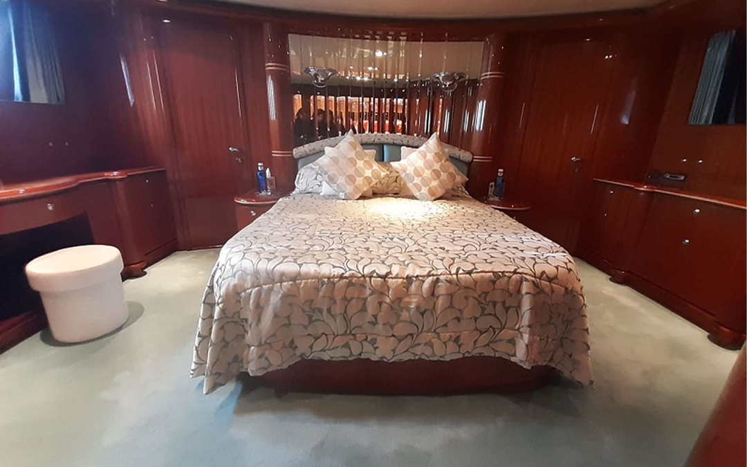 78' Elegance
