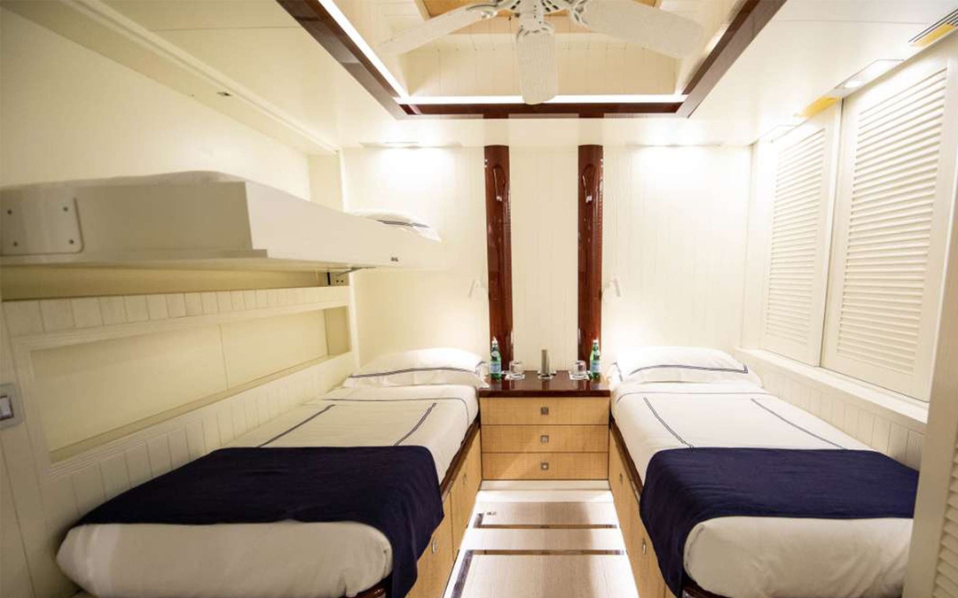 140' AB Yachts