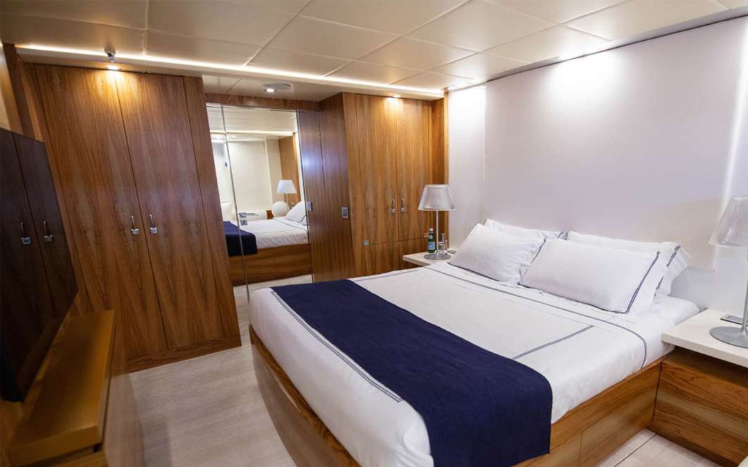 140' AB Yachts