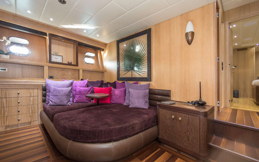 109' Mangusta