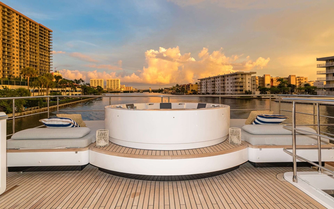 88' Azimut
