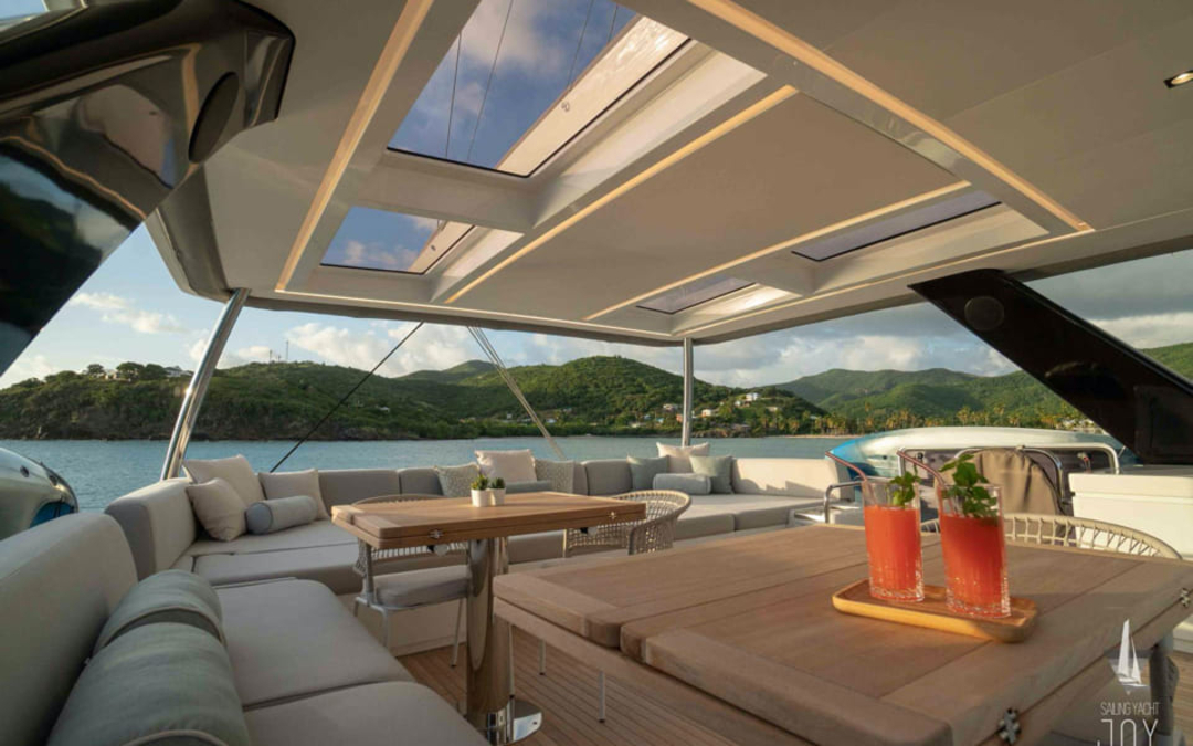77' Lagoon