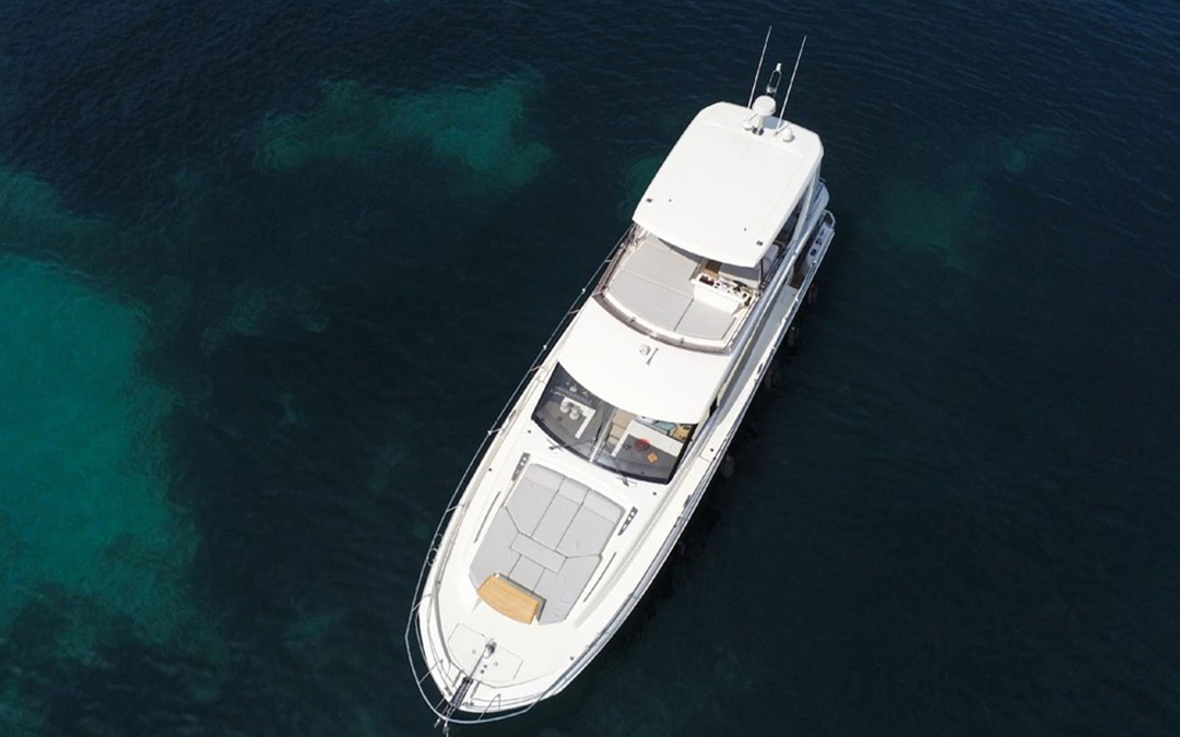 60' Jeanneau