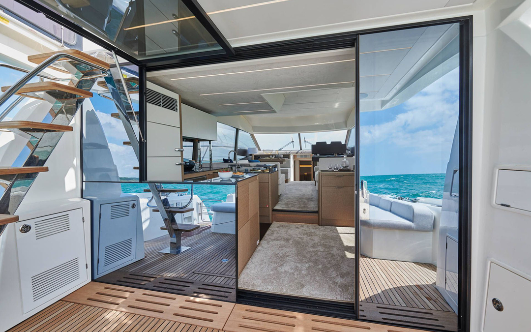 60' Jeanneau