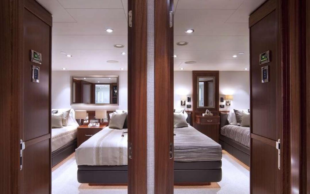 130' Westport