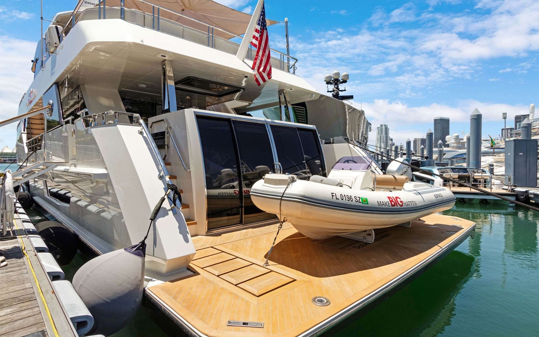 95' Ocean Alexander