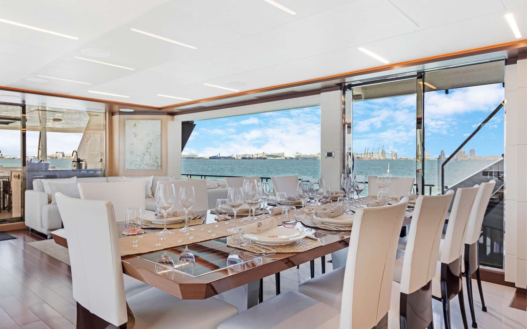95' Ocean Alexander