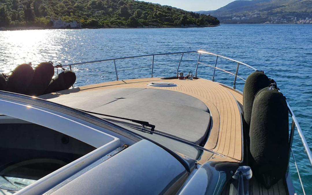 50' Pershing