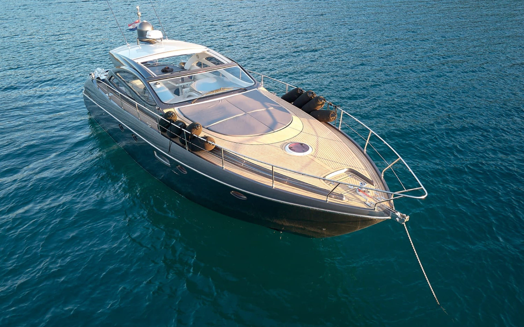 50' Pershing