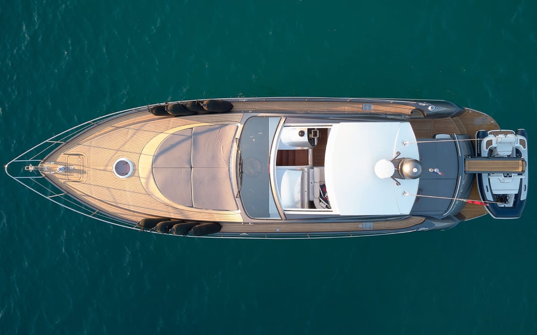 50' Pershing