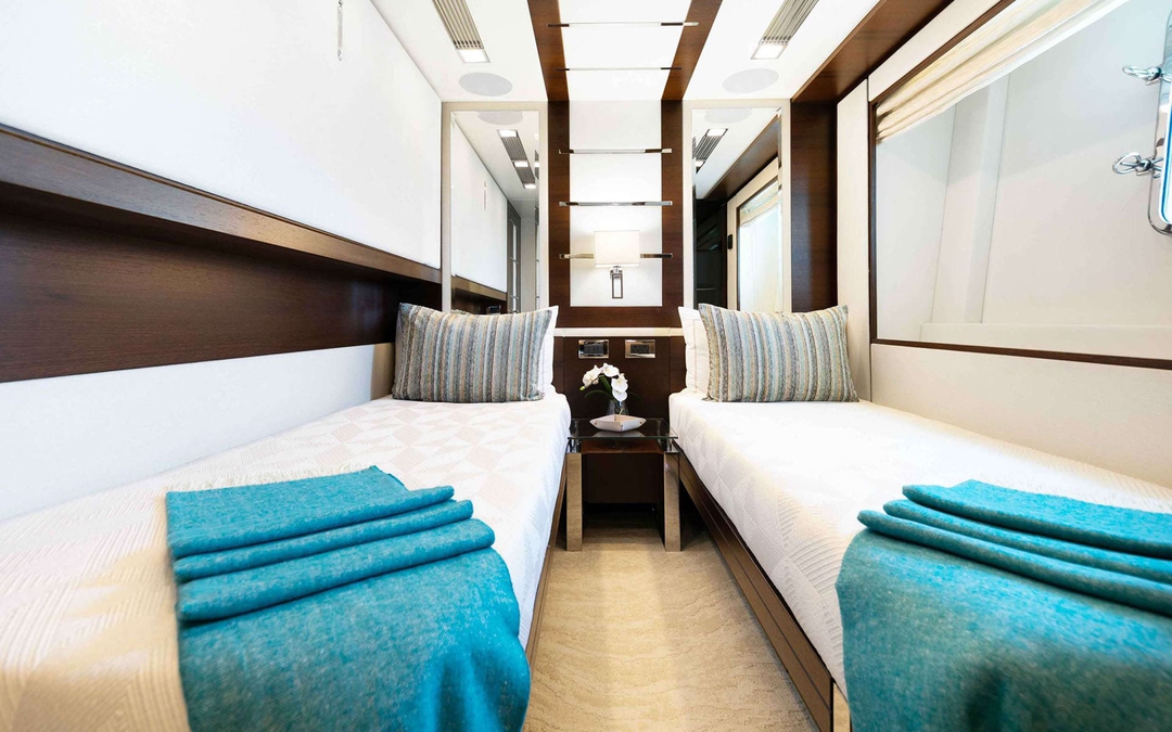 105' Azimut