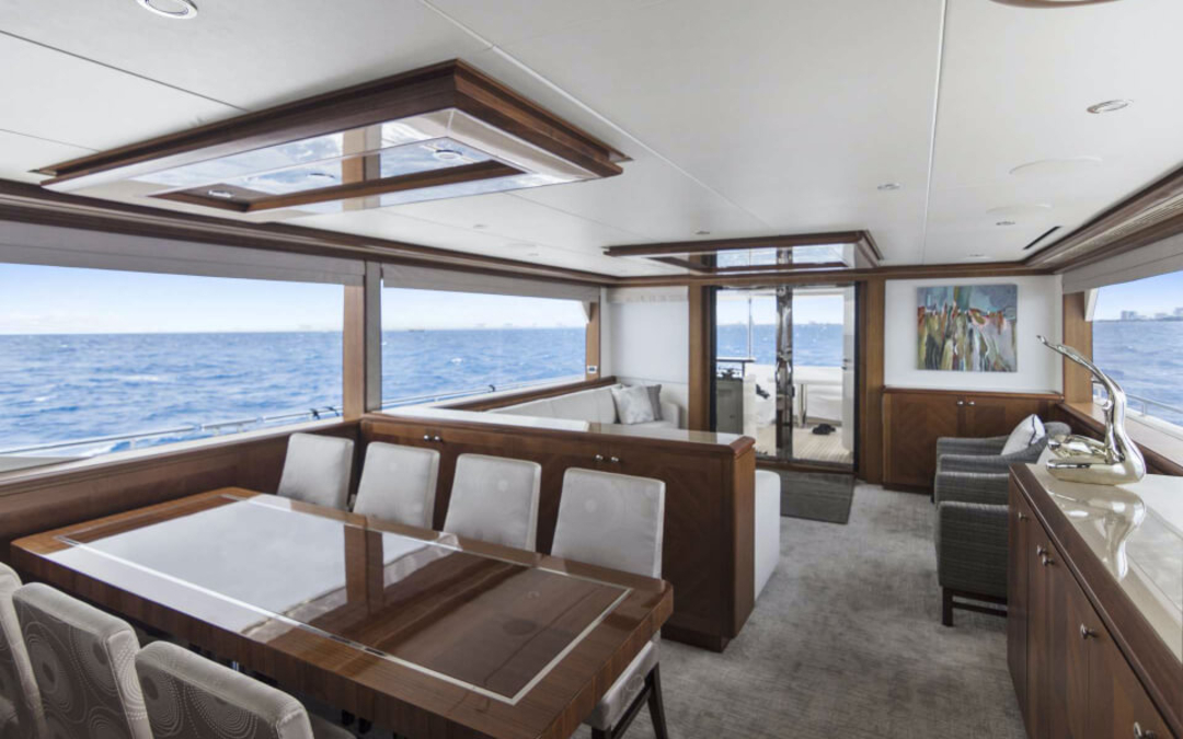 85' Ocean Alexander