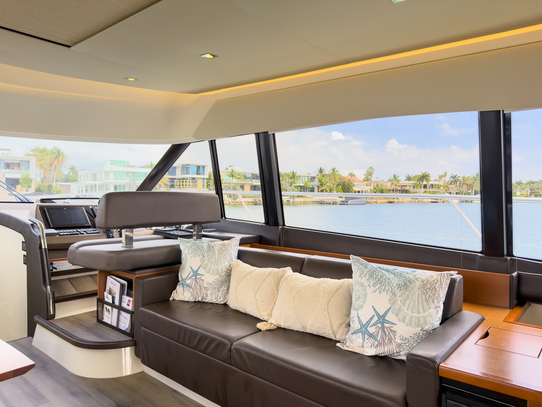 55' Prestige