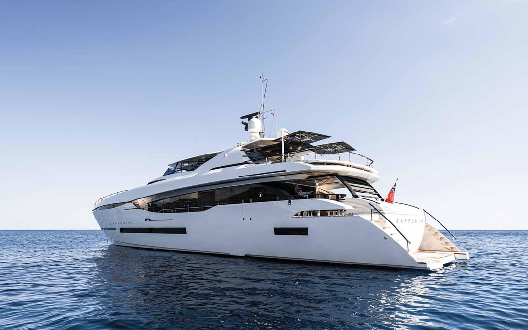 120' Custom
