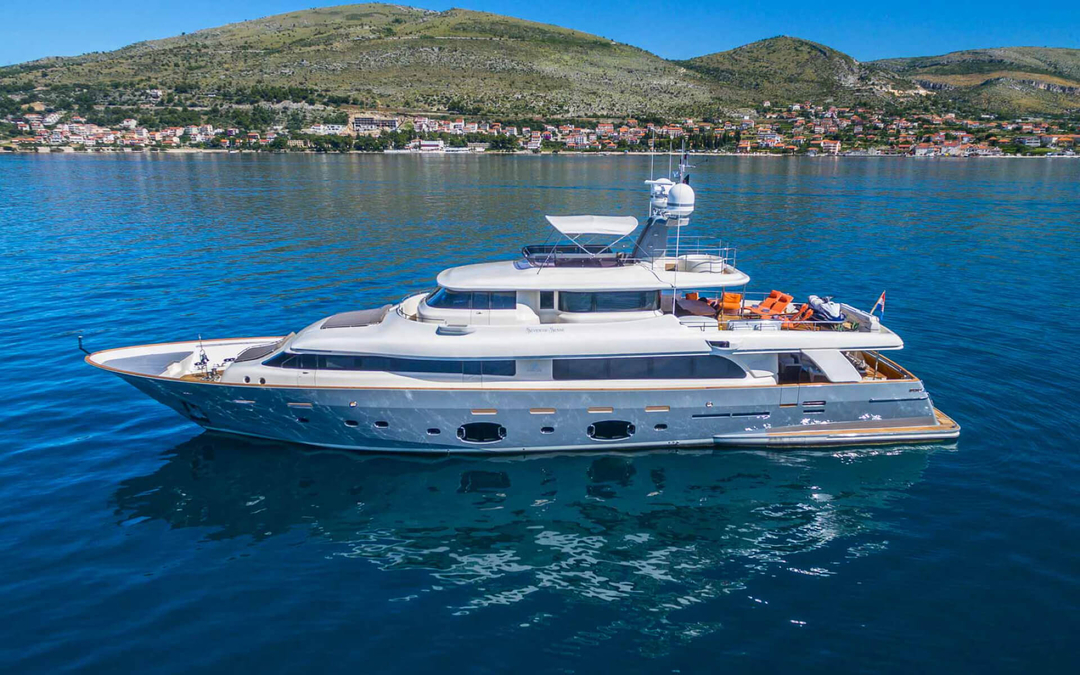 108' Ferretti Navetta