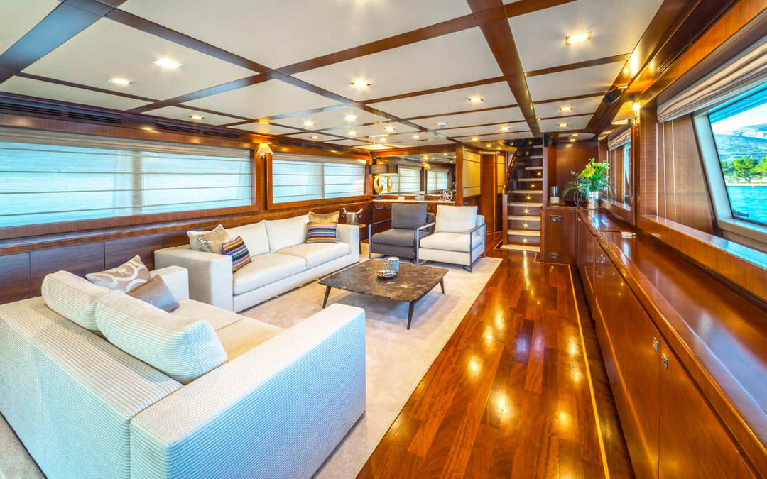 108' Ferretti Navetta
