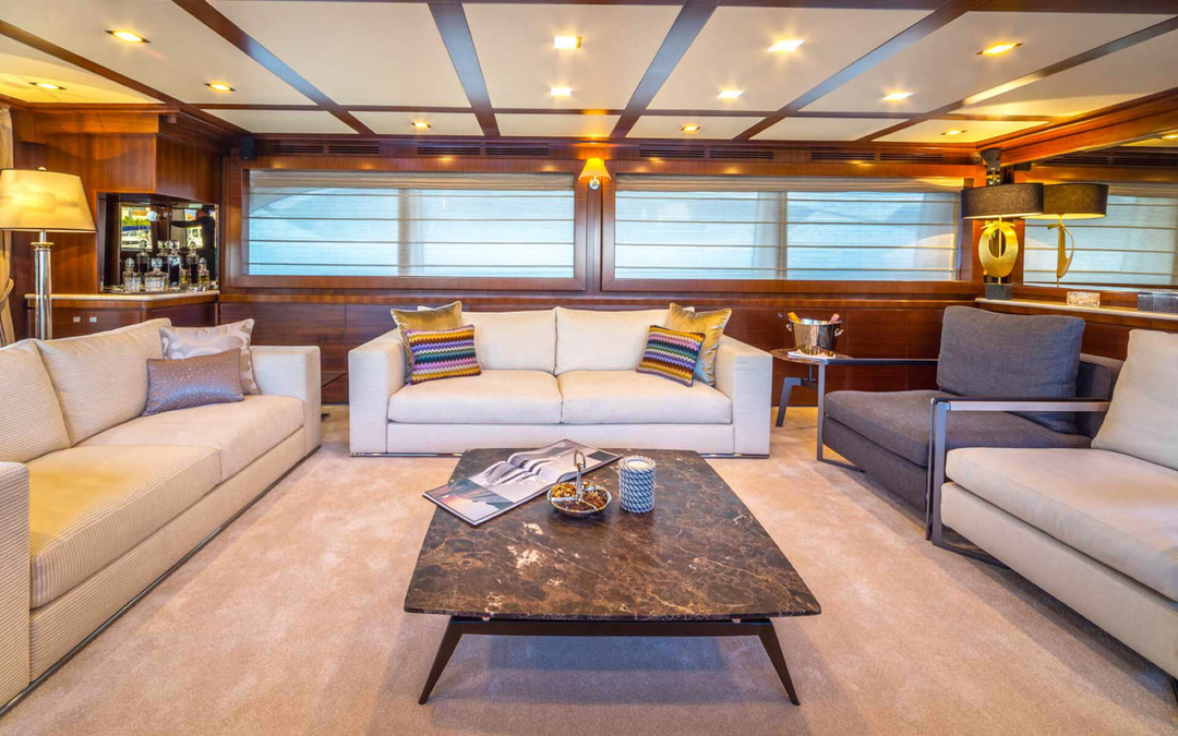 108' Ferretti Navetta