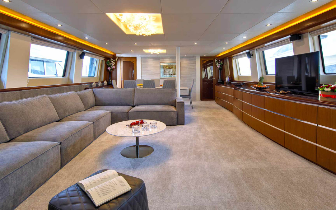 114' Tecnomar Nadara