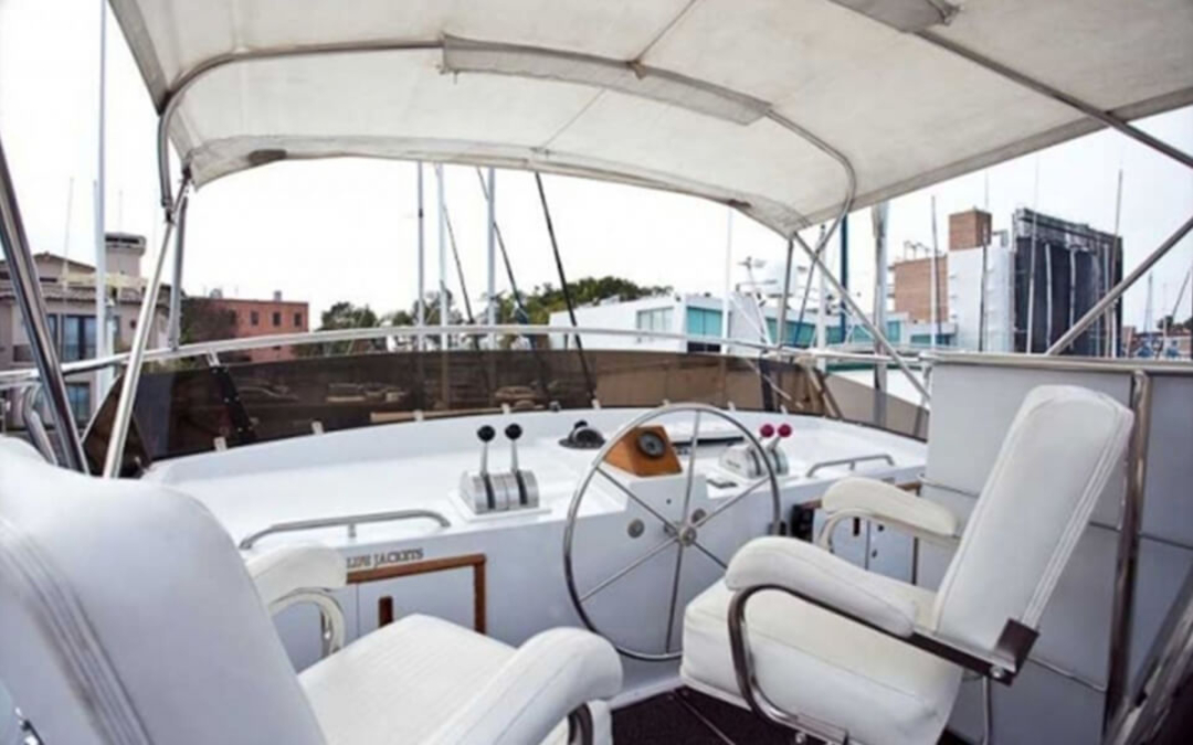 65' Chris-Craft