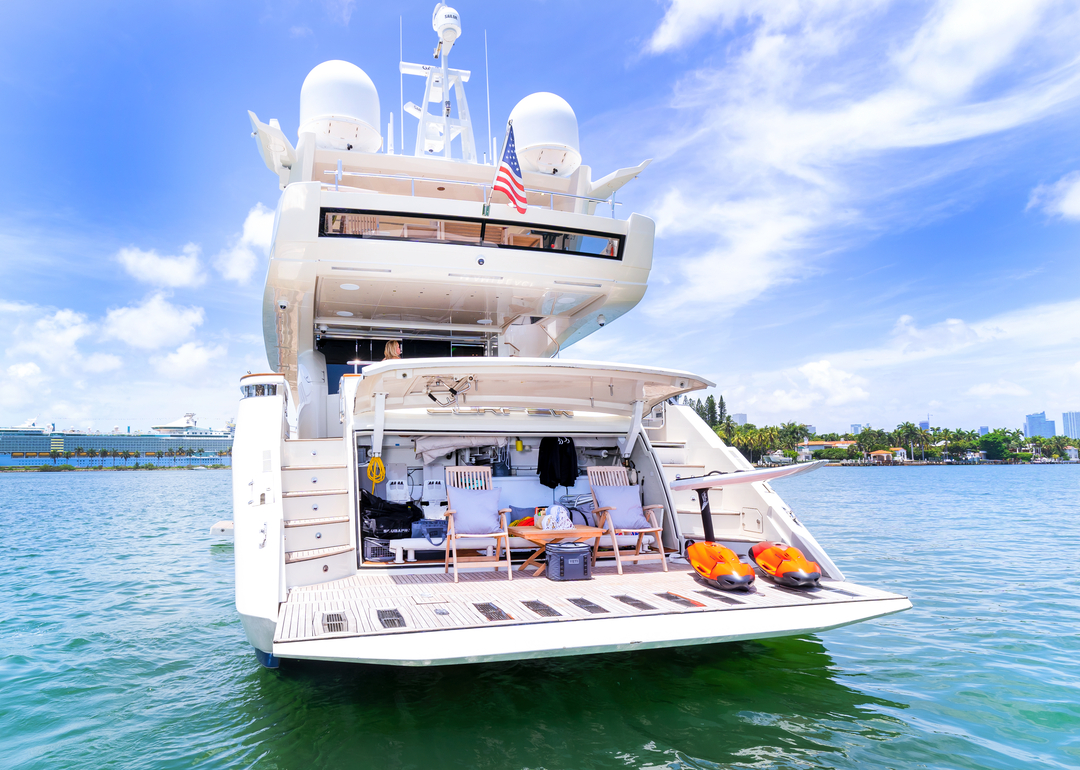100' Dominator