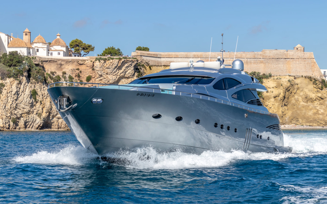 90' Pershing