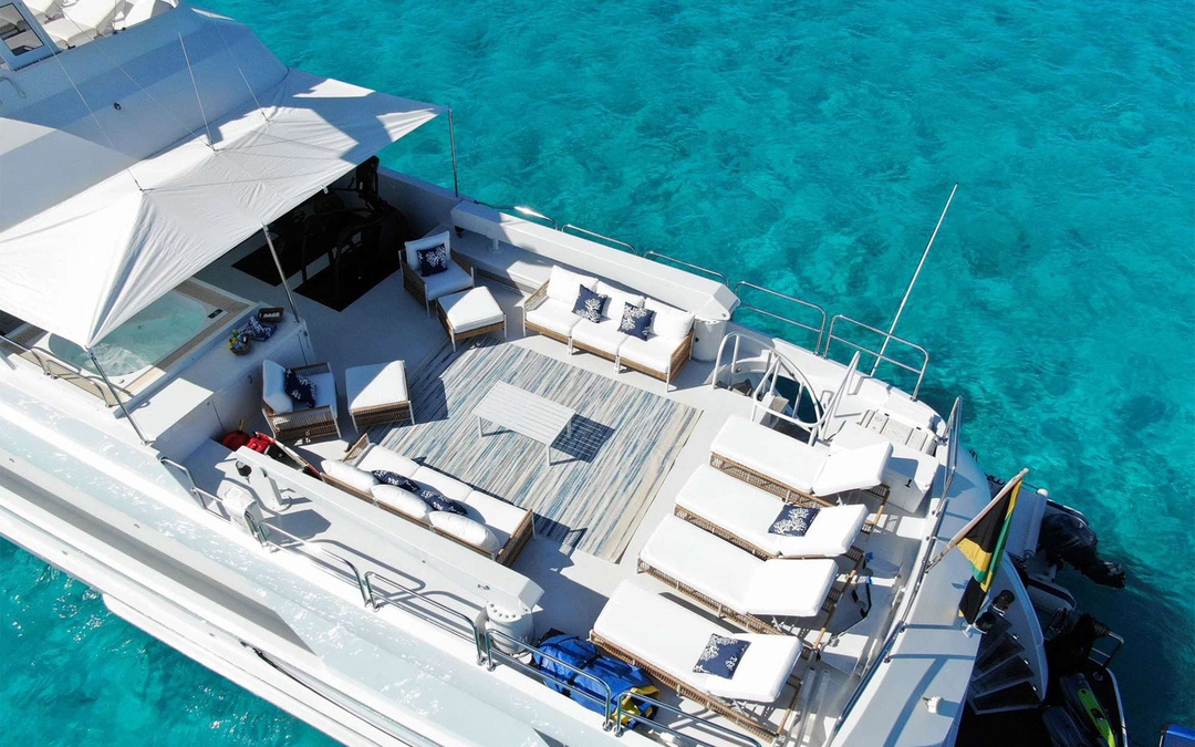 130' Hatteras