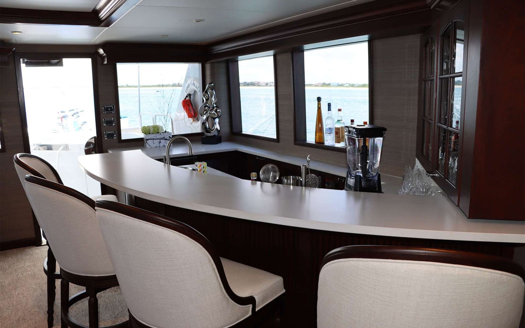 130' Hatteras