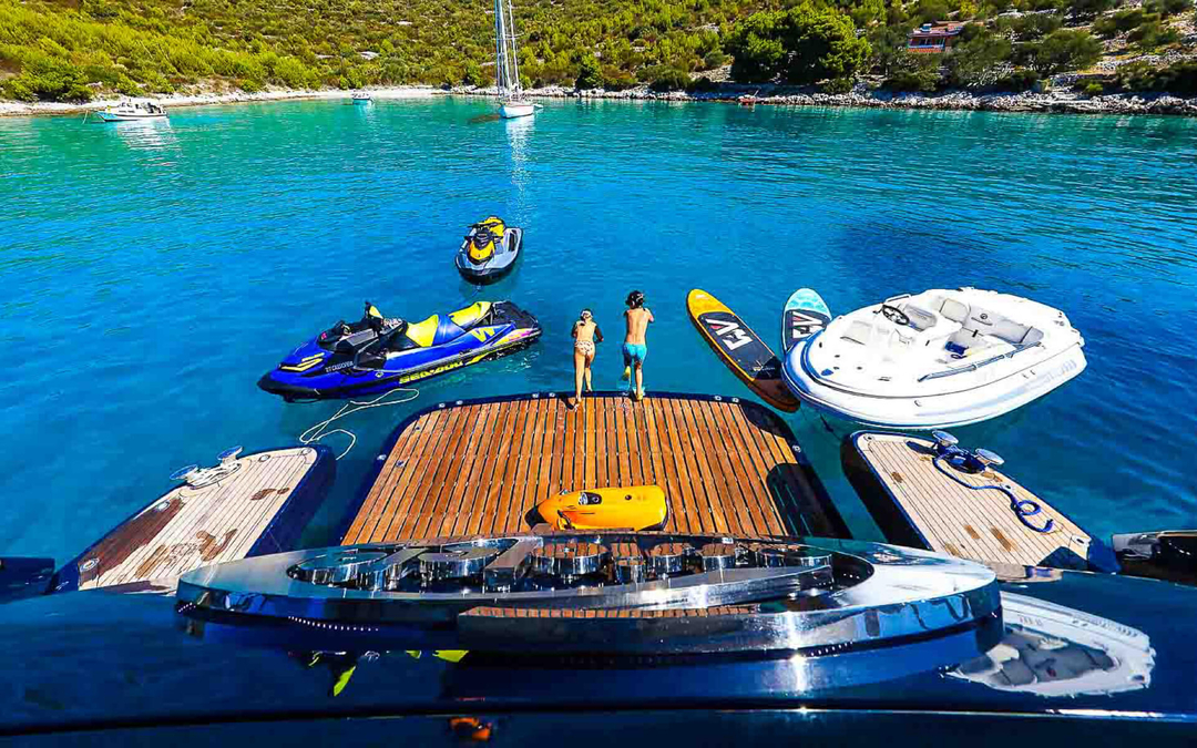 111' Sunseeker