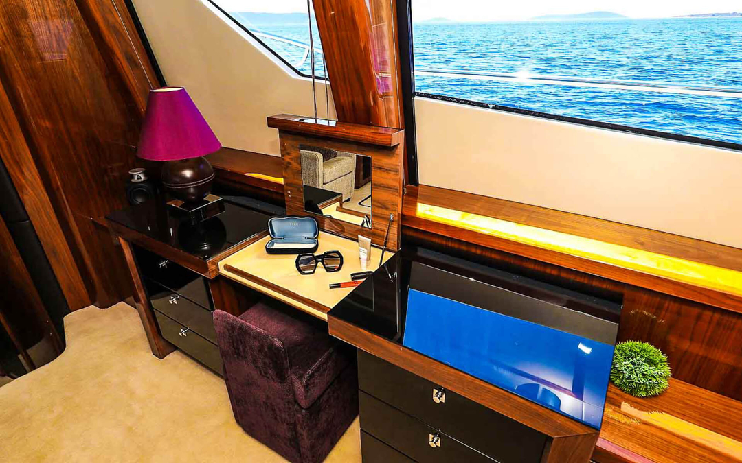 111' Sunseeker
