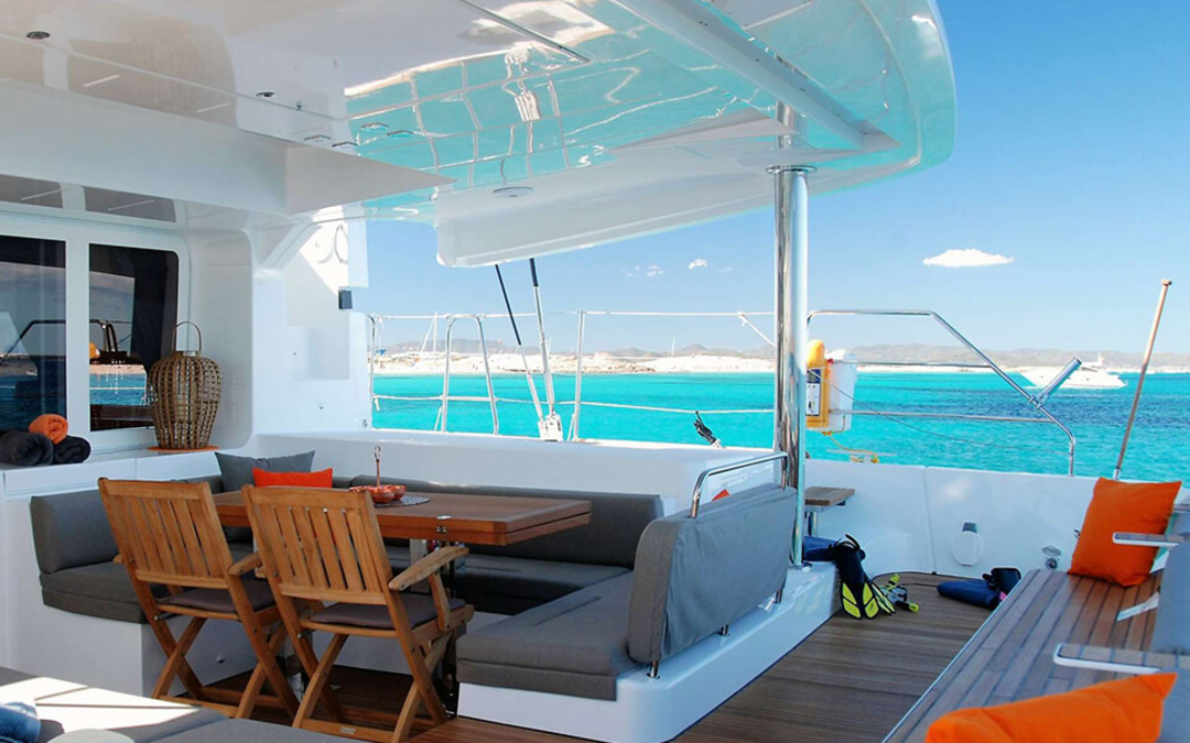52' Lagoon