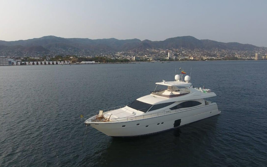 85' Ferretti