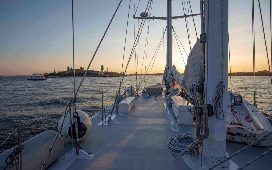 157' Palmer Johnson