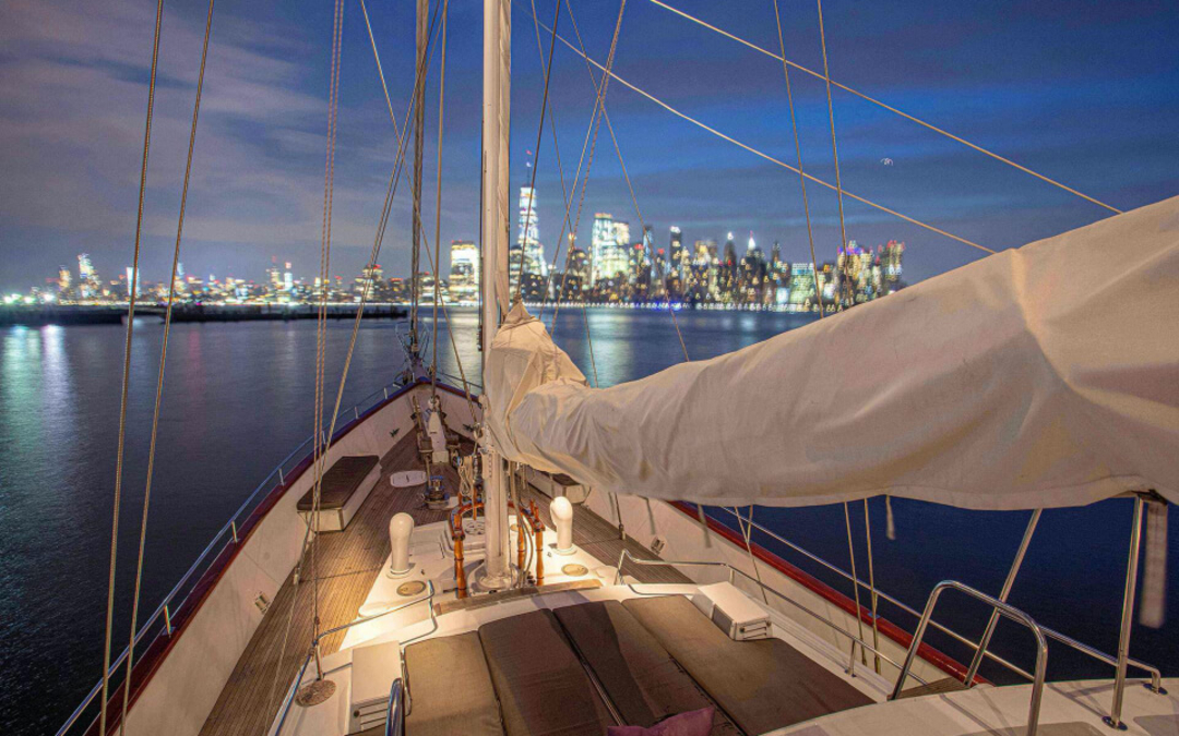 157' Palmer Johnson