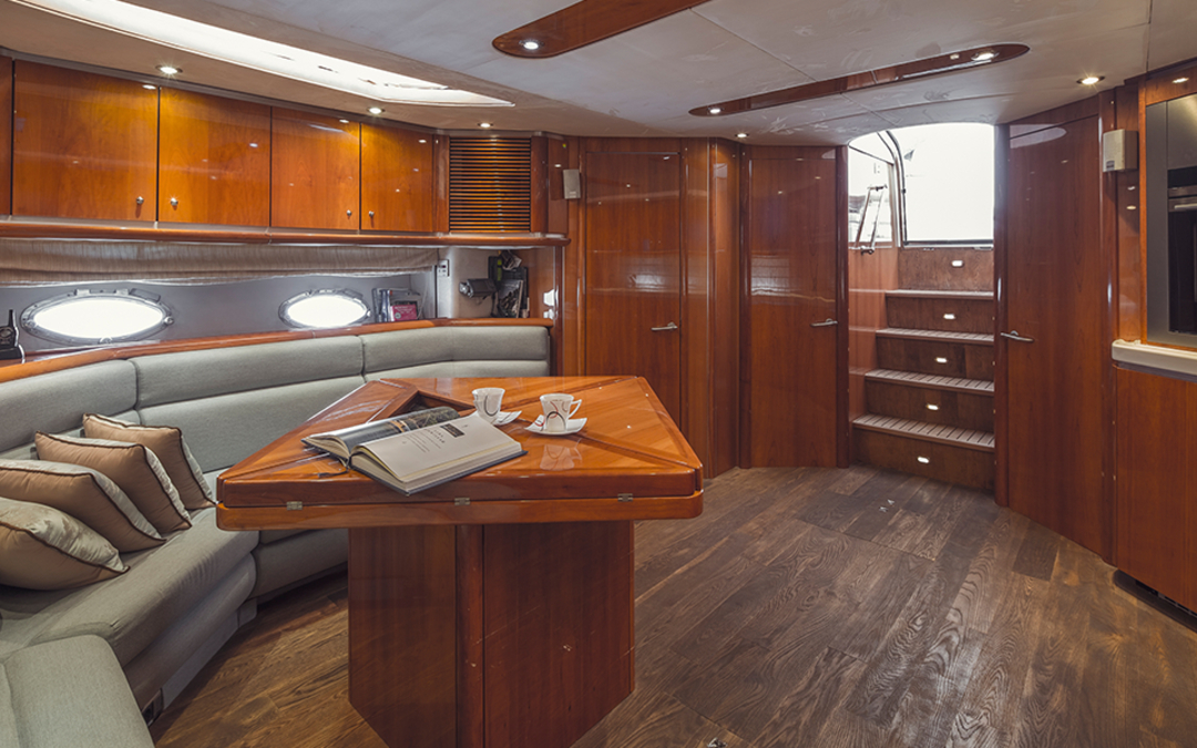 68' Sunseeker Predator