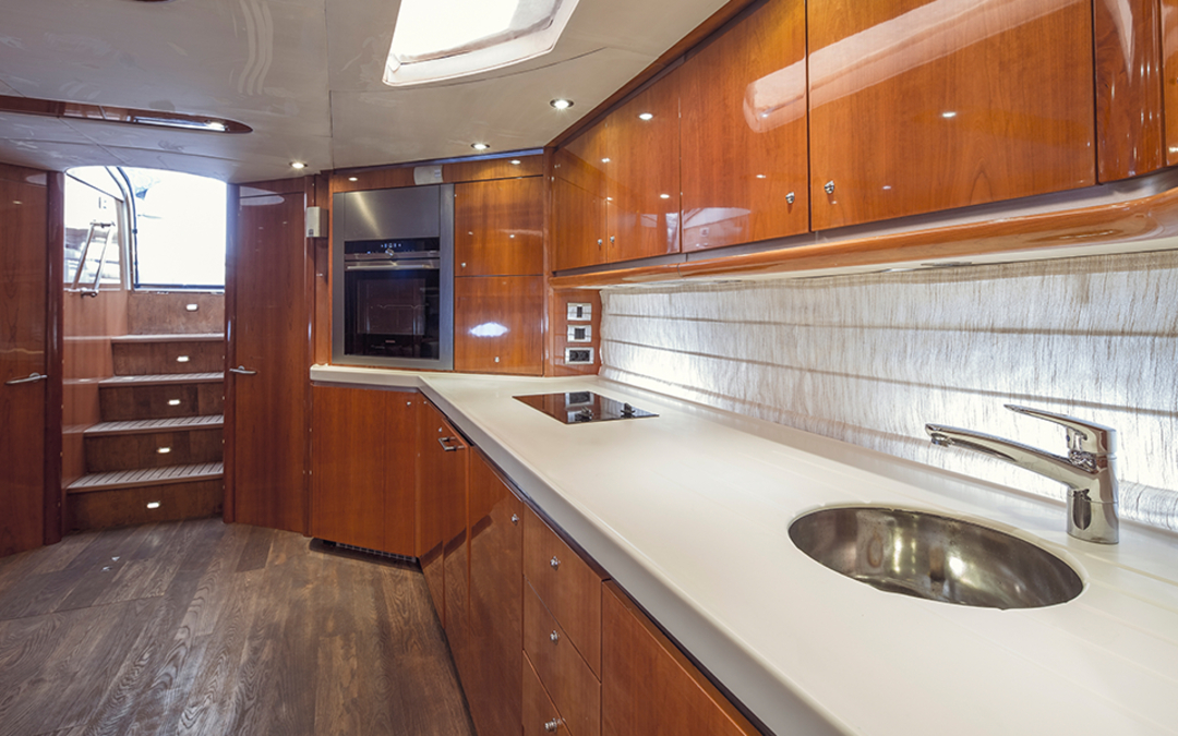 68' Sunseeker Predator