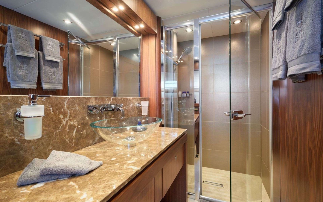 114' Sunseeker