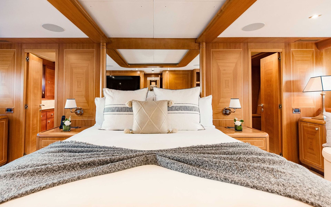 105' Mangusta