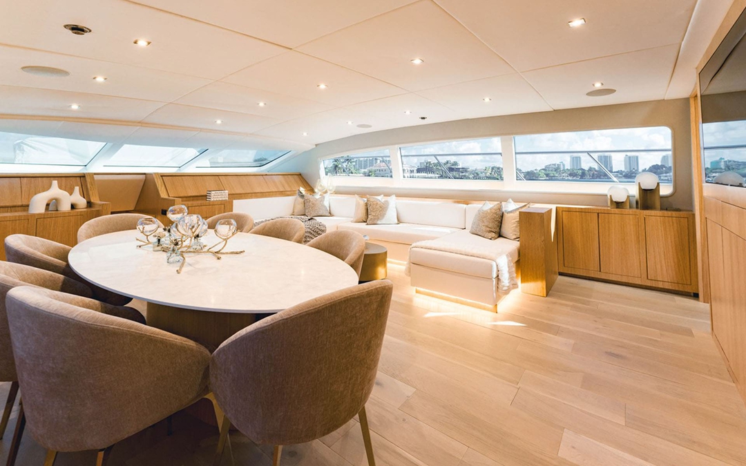 105' Mangusta