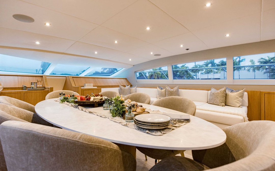 105' Mangusta