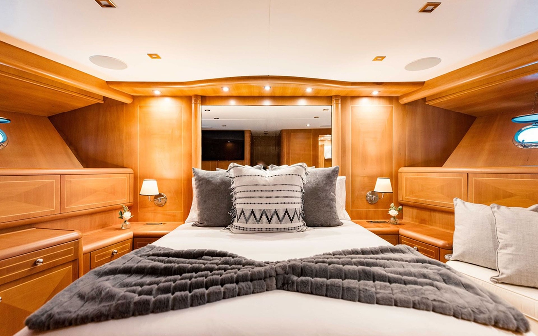 105' Mangusta
